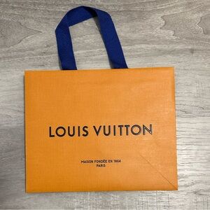 Louis Vuitton Gift Bag. NEW